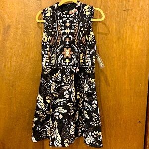 NWT- New York & Company Black and Cream Asymmetrical Dress